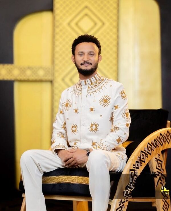 “ጽብቐት ኣብ ቅዲ፣ ባህሊ ኣብ ክዳን።”  “Your Style. Your Heritage. Habesha Men’s Wear.”